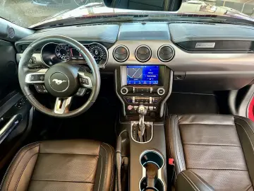 FORD Mustang GT Fastback Aut.