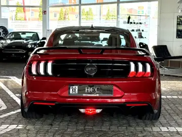 FORD Mustang GT Fastback Aut.