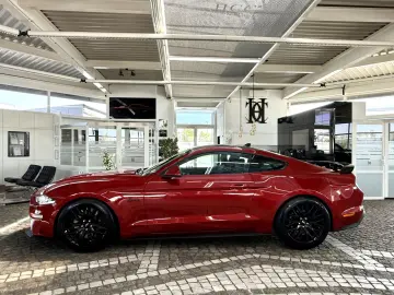 FORD Mustang GT Fastback Aut.