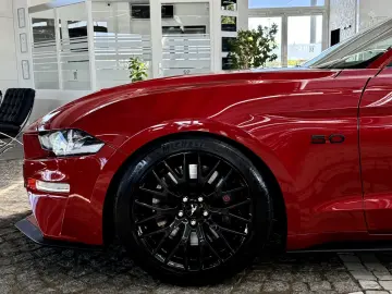 FORD Mustang GT Fastback Aut.