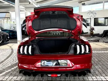 FORD Mustang GT Fastback Aut.