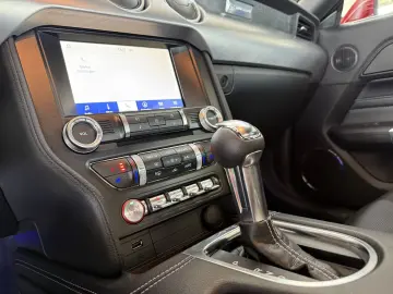 FORD Mustang GT Fastback Aut.