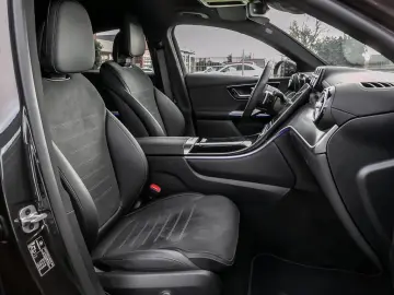 MERCEDES-BENZ GLC 200 4M AMG Advanced PLUS Pano AHK Night