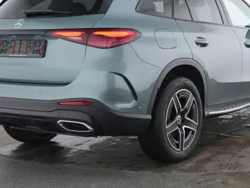MERCEDES-BENZ GLC 300 4M AMG AHK Pano Dist Sound 3D