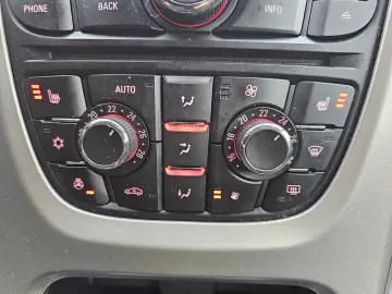 Opel Astra J 1.7 cdti Euro 5 2011