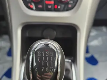 Opel Astra J 1.7 cdti Euro 5 2011