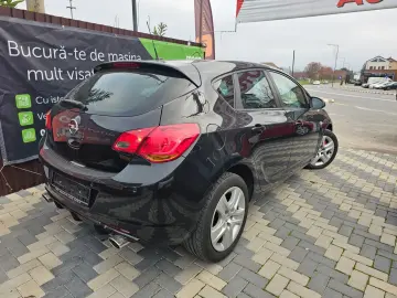 Opel Astra J 1.7 cdti Euro 5 2011