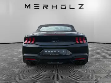 FORD Mustang Convertible 5.0 Ti-VCT V8 328 kW GT