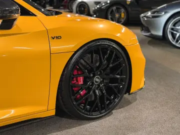 AUDI R8 Coupe 5.2 FSI performance Capristo  Carbon  K