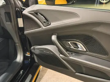 AUDI R8 Coupe 5.2 FSI performance Capristo  Carbon  K