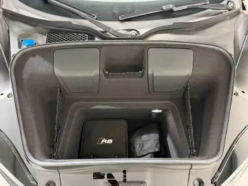 AUDI R8 Coupe 5.2 FSI Quattro Technologie-Paket RFK