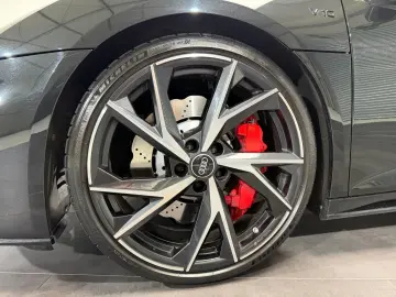 AUDI R8 Coupe 5.2 FSI Quattro Technologie-Paket RFK