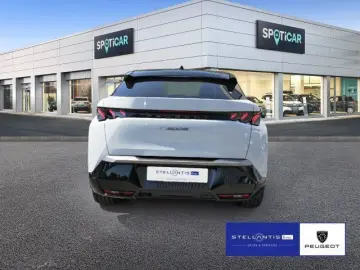 PEUGEOT 3008 Elektromotor 210 GT