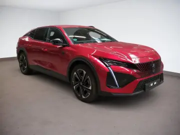 PEUGEOT 408 GT Plug-In Hybrid AT8 225PS  ALCANTARA