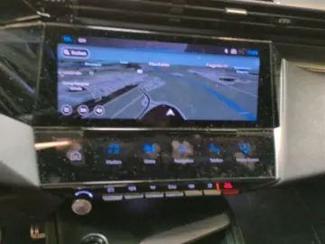 PEUGEOT 408 GT Plug-In Hybrid AT8 225PS  ALCANTARA