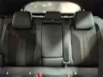 PEUGEOT 408 GT Plug-In Hybrid AT8 225PS  ALCANTARA