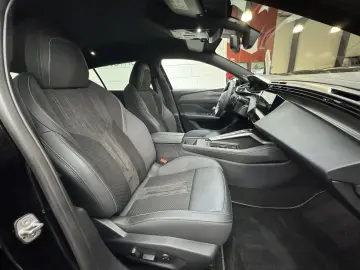 PEUGEOT 408 GT 145 Hybrid DSC6 Massage 360  Cam