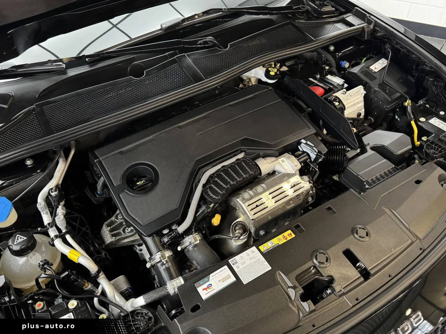 PEUGEOT 408 GT 145 Hybrid DSC6 Massage 360  Cam