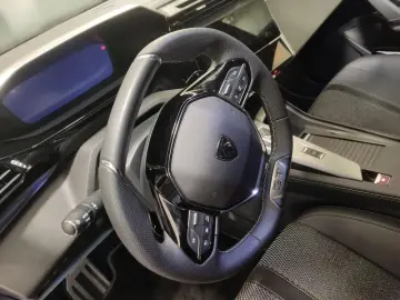PEUGEOT 408 GT Plug-In Hybrid AT8 225PS  KAMERA