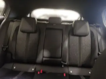 PEUGEOT 408 GT Plug-In Hybrid AT8 225PS  KAMERA