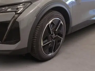 PEUGEOT 408 GT Plug-In Hybrid AT8 225PS  KAMERA