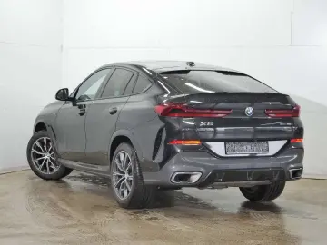 BMW X6 xDrive30d PANO STANDHZ KAMERA HUD AHK ICONIC