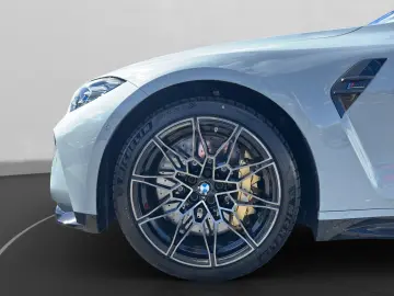 BMW M4 Competition xDrive Coupe Harman Kardon 360  K