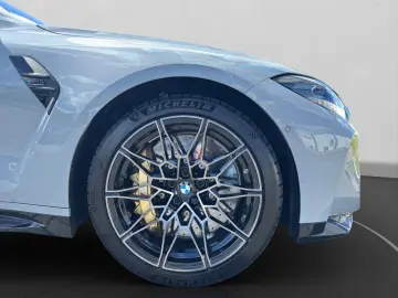 BMW M4 Competition xDrive Coupe Harman Kardon 360  K