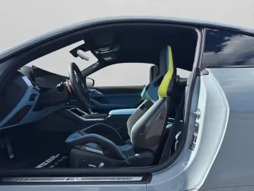 BMW M4 Competition xDrive Coupe Harman Kardon 360  K