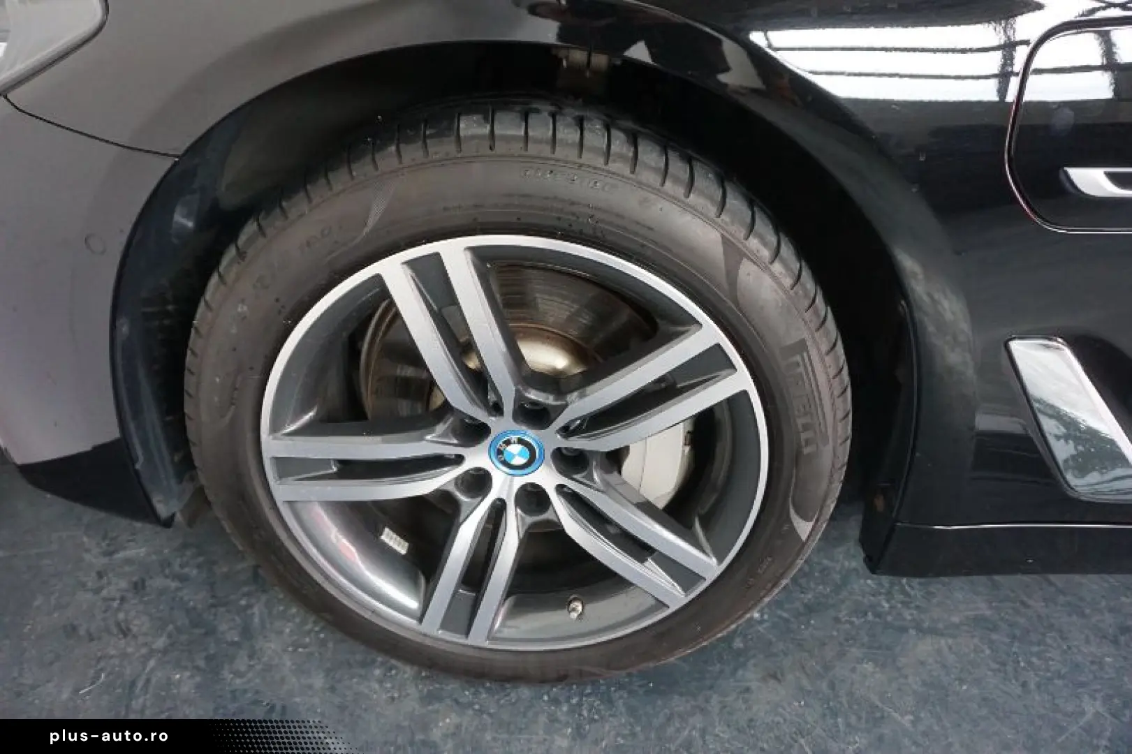 BMW SERIES 5 2.0 530e AT