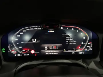 BMW M4 Competition M xDrive Cabrio  CARBON  M Driver