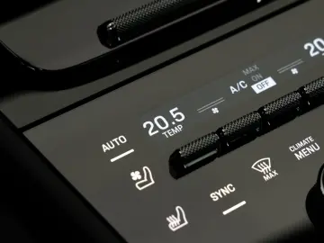 PORSCHE Cayenne Turbo E-Hybrid   Burmester   HD-Matrix