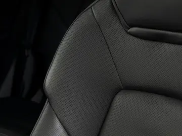 PORSCHE Cayenne Turbo E-Hybrid   Burmester   HD-Matrix