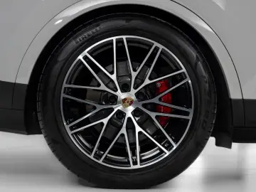 PORSCHE Cayenne S E-Hybrid   InnoD   HinterachsL   HDmtr