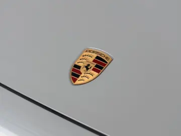 PORSCHE Cayenne S E-Hybrid   InnoD   HinterachsL   HDmtr