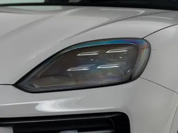 PORSCHE Cayenne S E-Hybrid   InnoD   HinterachsL   HDmtr