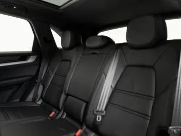 PORSCHE Cayenne S E-Hybrid   InnoD   HinterachsL   HDmtr