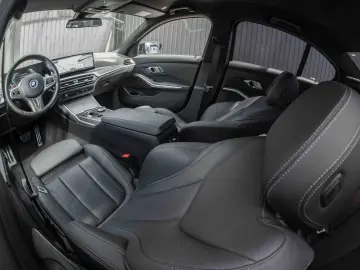 BMW Seria 3 320e Aut. M Sport