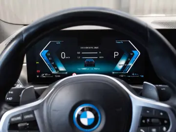 BMW Seria 3 320e Aut. M Sport