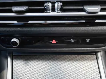 BMW Seria 3 320e Aut. M Sport