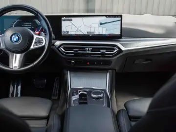 BMW Seria 3 320e Aut. M Sport