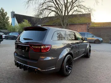 Dodge WIDEBODY LPG NEU V8