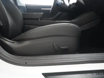 TESLA Model 3 LONGRANGE DUAL-MOTOR NAVI KAMERA PANO SH