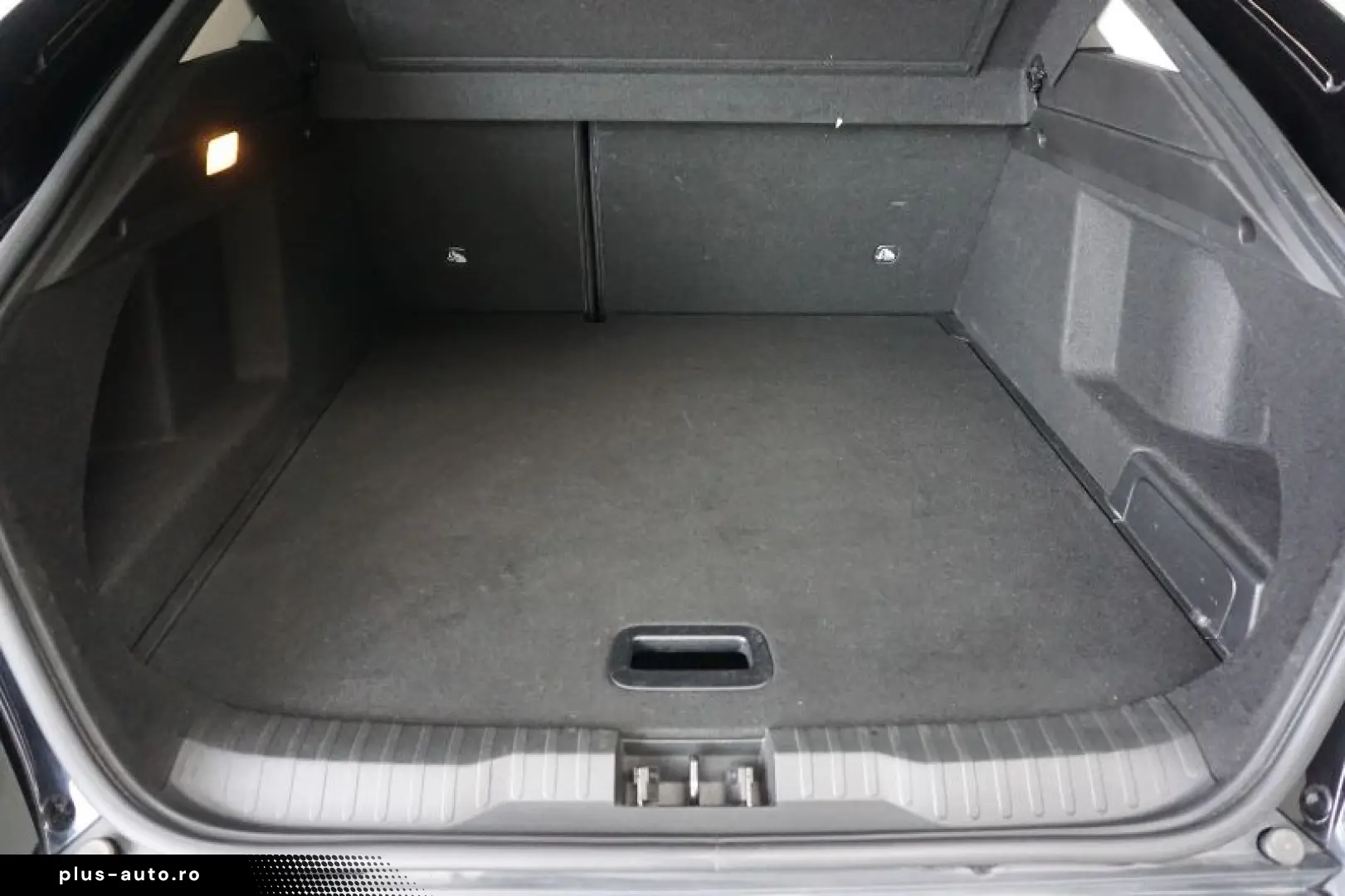 RENAULT ARKANA 1.6 E-Tech 145CP Intens