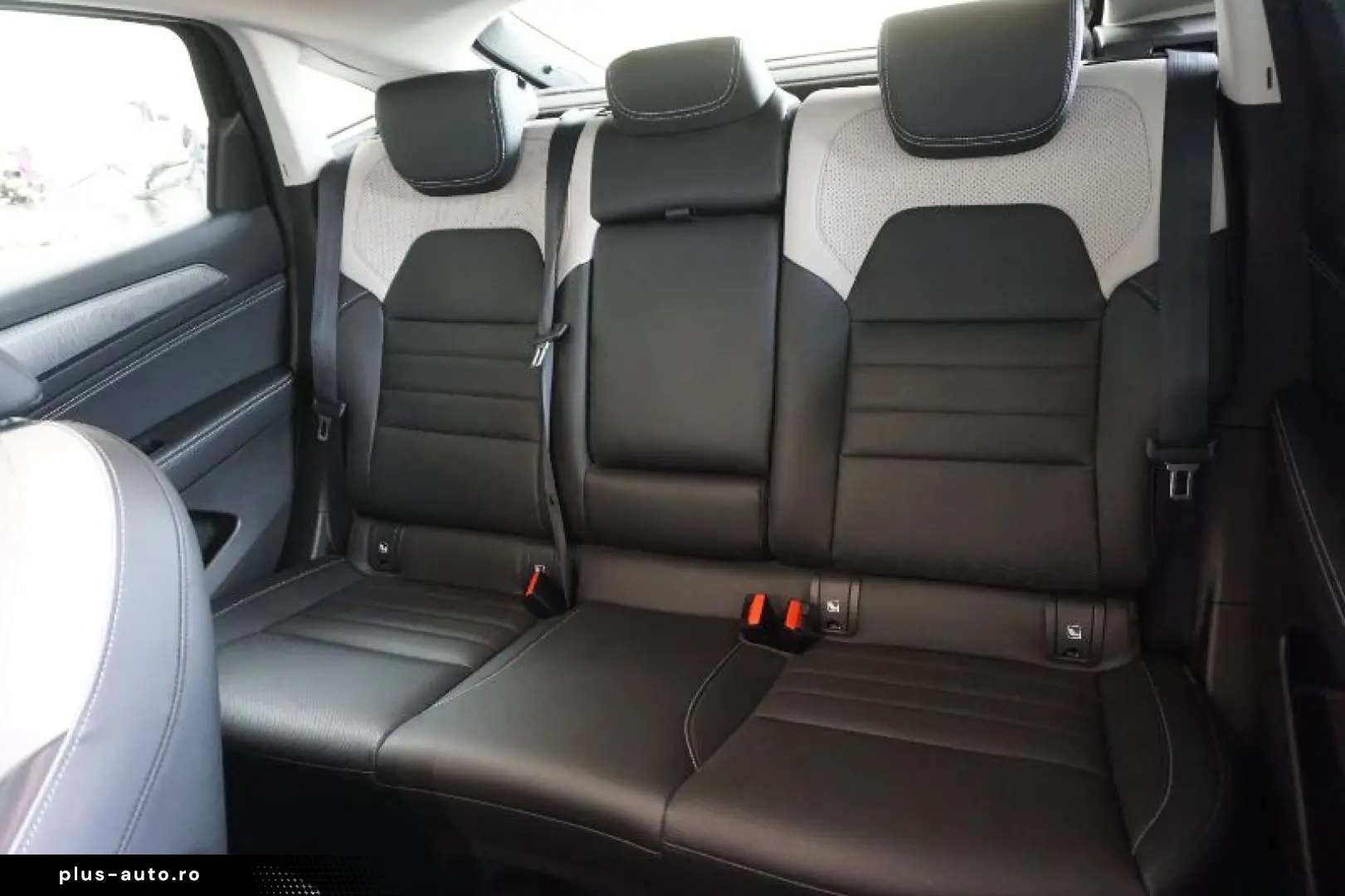 RENAULT ARKANA 1.6 E-Tech 145CP Intens