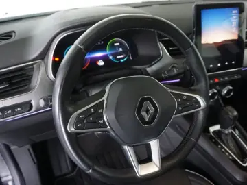 RENAULT ARKANA 1.6 E-Tech 145CP Intens