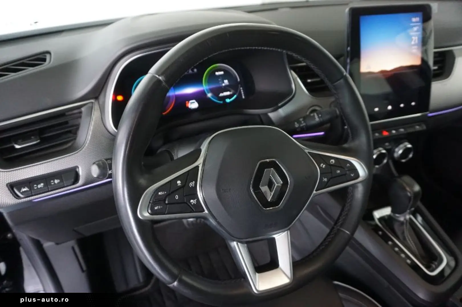 RENAULT ARKANA 1.6 E-Tech 145CP Intens