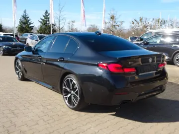 BMW 540 xDrive M Sport Laser SoftClose FondEntertain