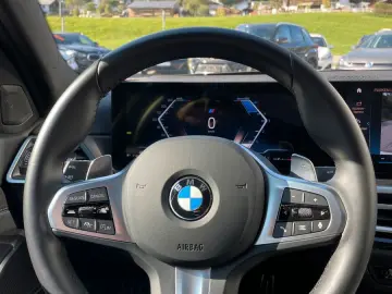 BMW 320d xDrive Limo M Sport LCI AHK ACC HUD NP72000
