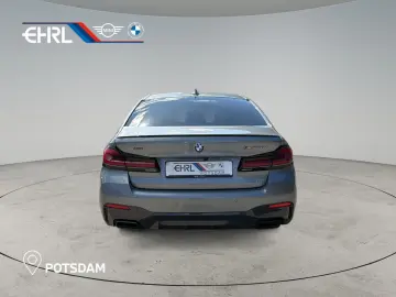 BMW M550i xDrive